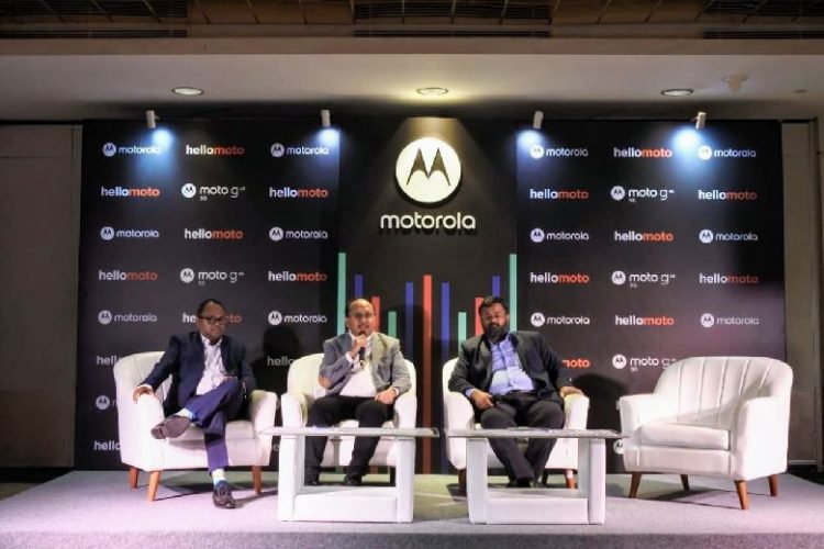 (kiri ke kanan): Mahes Alanthat, Regional Director – GTAP, Motorola APAC- Bagus Prasetyo, Country Head, Motorola Indonesia- Shivam Ranjan, Marketing Head, Motorola Asia Pacific