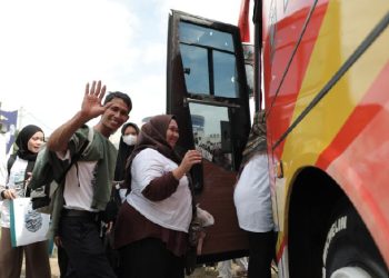 Kebahagiaan Pemudik yang akan melakukan perjalanan ke kampung halaman. Foto/istimewa