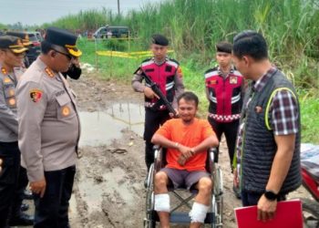 Pelaku yang melakukan pembunuhan kepada kekasihnya tumbang ditembak anggota Polsek Medan Sunggal, Sabtu (22/3/2025).