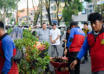 Zakiyuddin didampingi Dirut RSUD dr Pirngadi, Suhartono.
