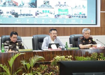 Pelaksana Tugas (Plt) Wakil Jaksa Agung yang juga Jaksa Agung Muda Pidana Umum Kejaksaan Agung RI Prof. Asep Nana Mulyana, didampingi Direktur D Agus Sahat Sampe Tua Lumbangaol, SH,MH melakukan kunjungan kerja ke Kejaksaan Tinggi Sumatera Utara, Senin (23/6/2025).