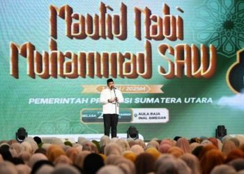 Gubernur Sumut Bobby Nasution menghadiri Peringatan Maulid Nabi Muhammad SAW di Lingkungan Pemprov Sumut di Aula Raja Inal Siregar, lantai 2 Kantor Gubernur Sumut, Jalan Diponegoro No. 30, Medan, Selasa (23/9/2025). Foto/Diskominfo Sumut