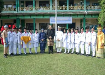 Rico Waas usai menjadi Inspektur Upacara (irup) dalam rangka memperingati Hari Pendidikan Nasional (Hardiknas) tahun 2026, di UPT SMP N 1 Medan, Sabtu (2/5/2026).